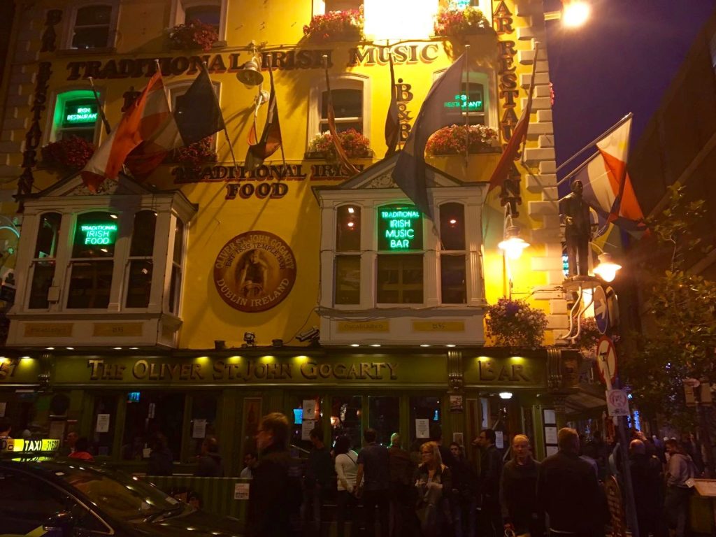 Oliver St. John Gogarty Bar, una visita imprescindible en Dublín