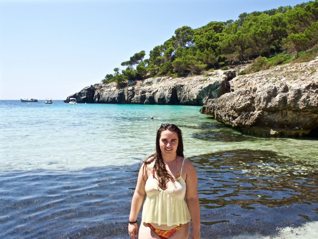 Cala Fustam, una playa imprescindible en Menorca