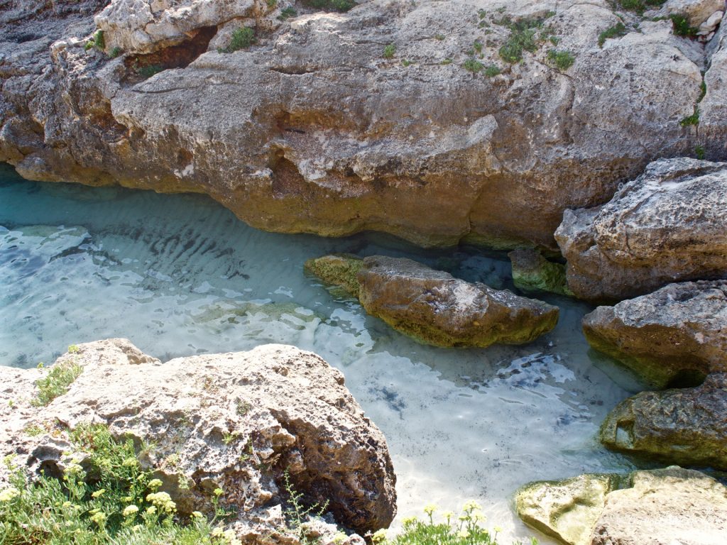Es Caló Blanc, la playa que más me sorprendió de Menorca