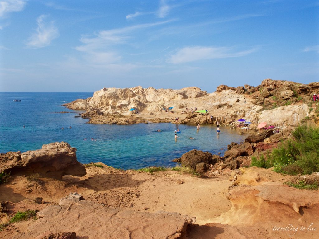 Cala Pregonda, una playa diferente que ver en Menorca
