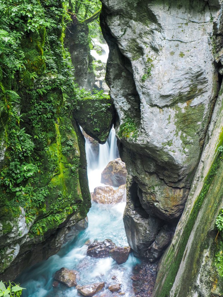 Gargantas Tolmin, un sitio imprescindible que ver en el Parque Nacional de Triglav, en Eslovenia