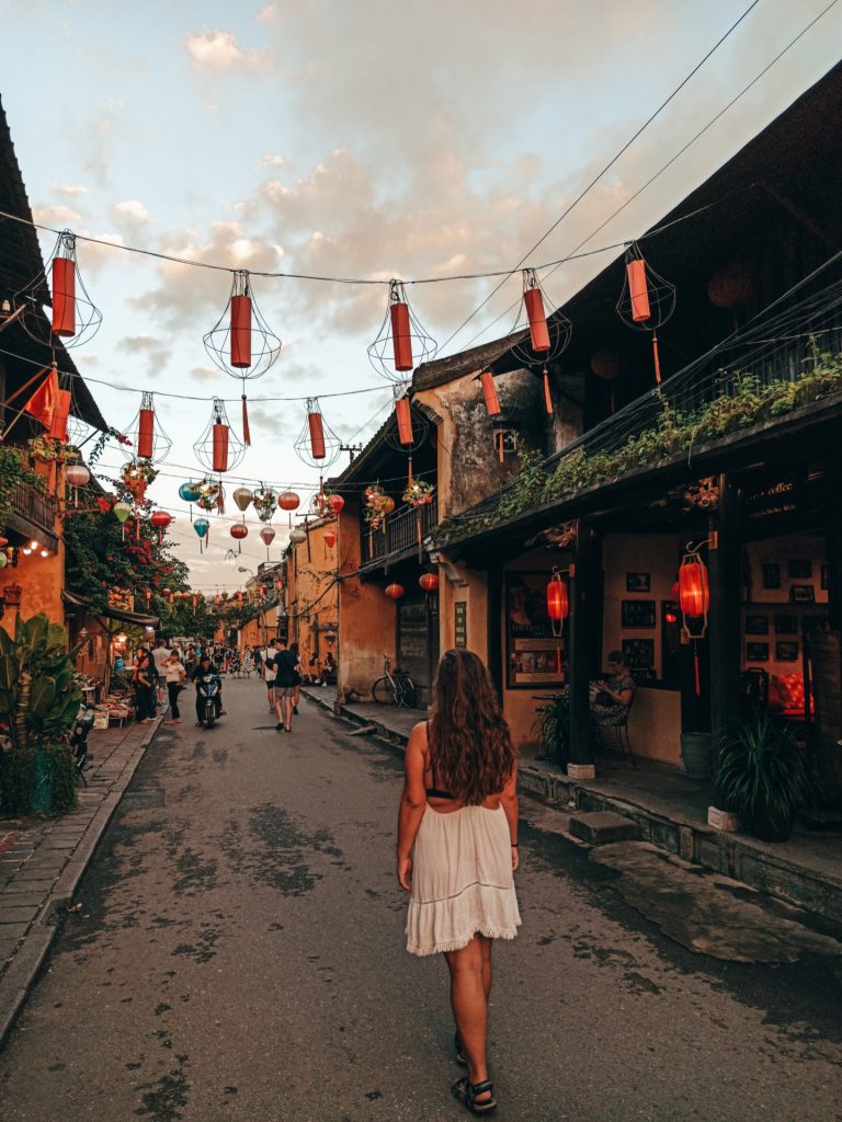 Farolillos de Hoi An, el pueblo más colorido de Vietnam