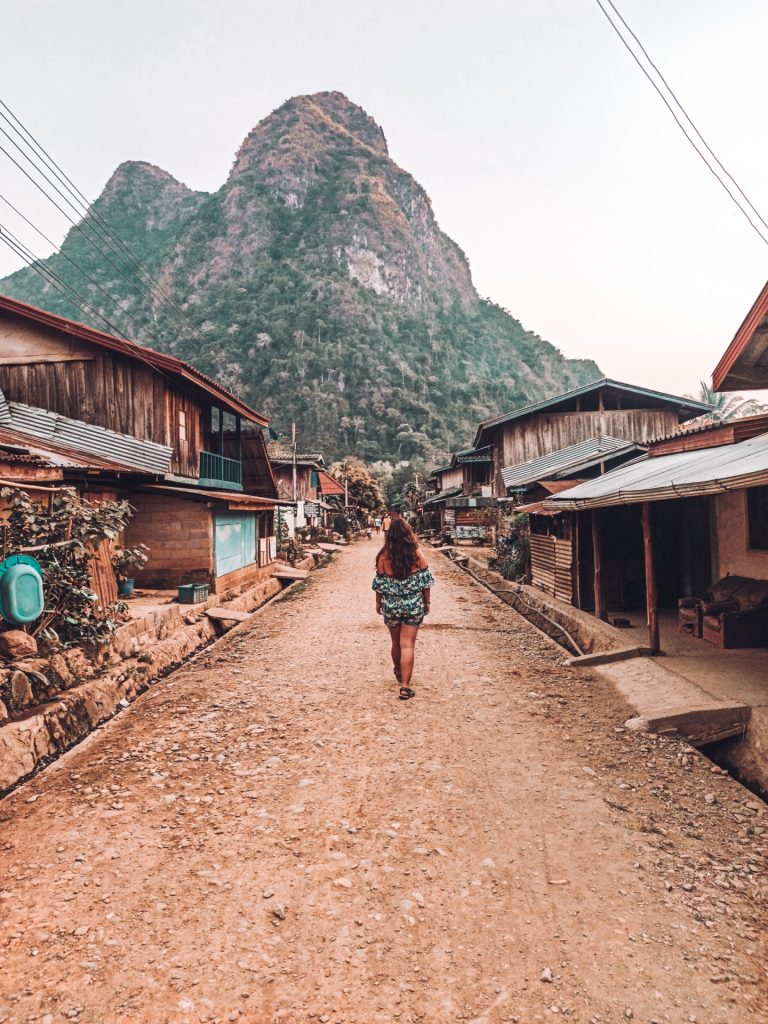 Paseo por Muang Ngoi, uno de los pueblos más bonitos de Laos