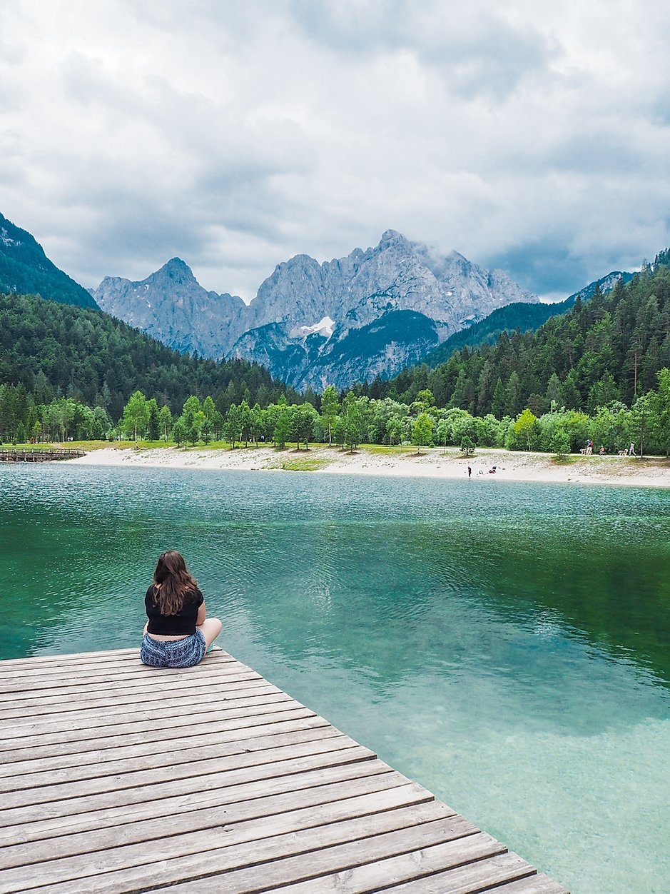 Lago Jasna, un lago muy tranquilo y precioso imprescindible en Eslovenia