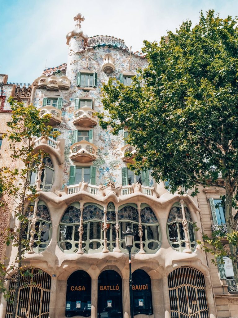 Casa Batlló, una fachada que no puedes dejar de ver en Barcelona