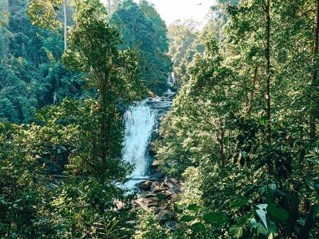 Siribhume Falls en el Parque Nacional Doi Inthanon, Tailandia