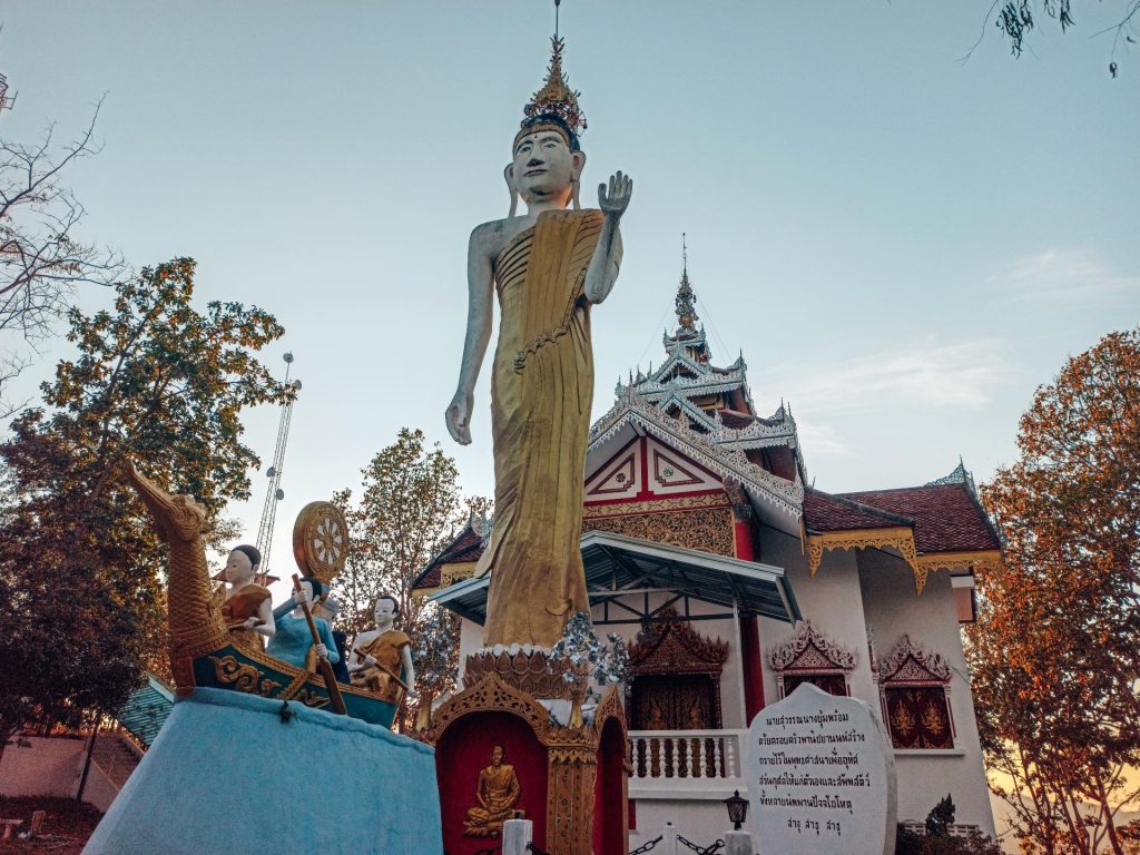 Wat Phra That, el templo con las mejores vistas de Mae Hong Son