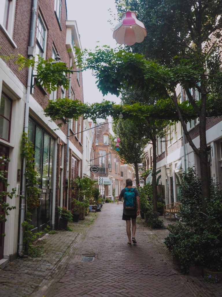 Korte Hout Straat, la calle con más encanto que ver en Haarlem