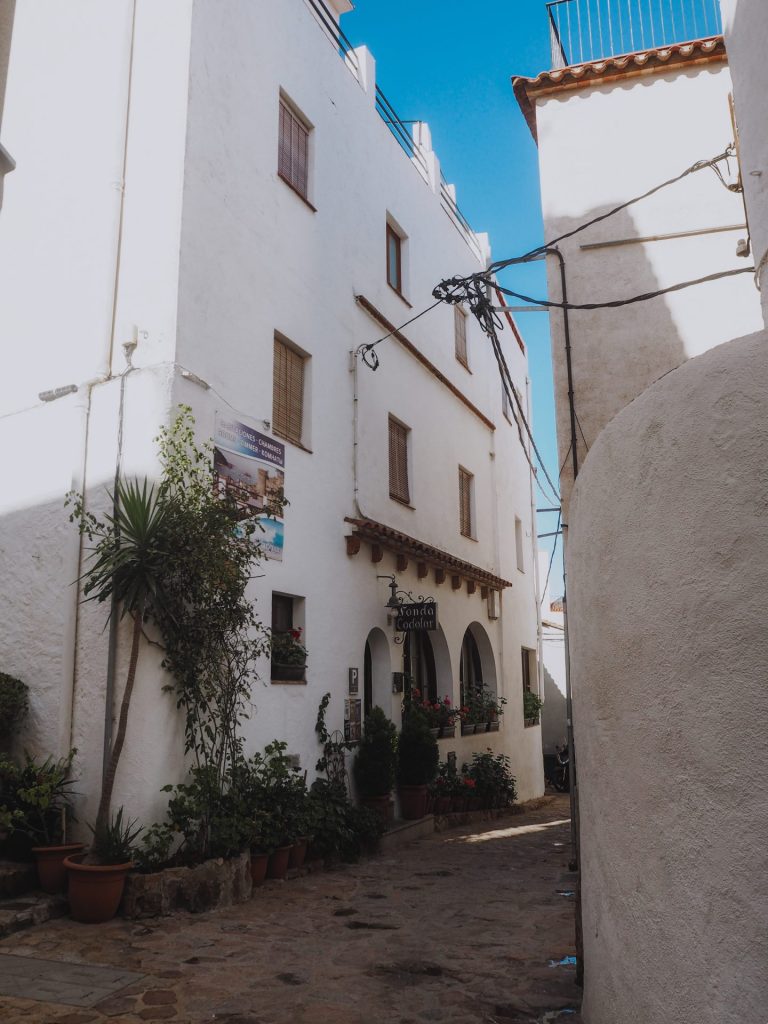 Barrio de la Roqueta, lleno de calles y casitas blancas preciosas