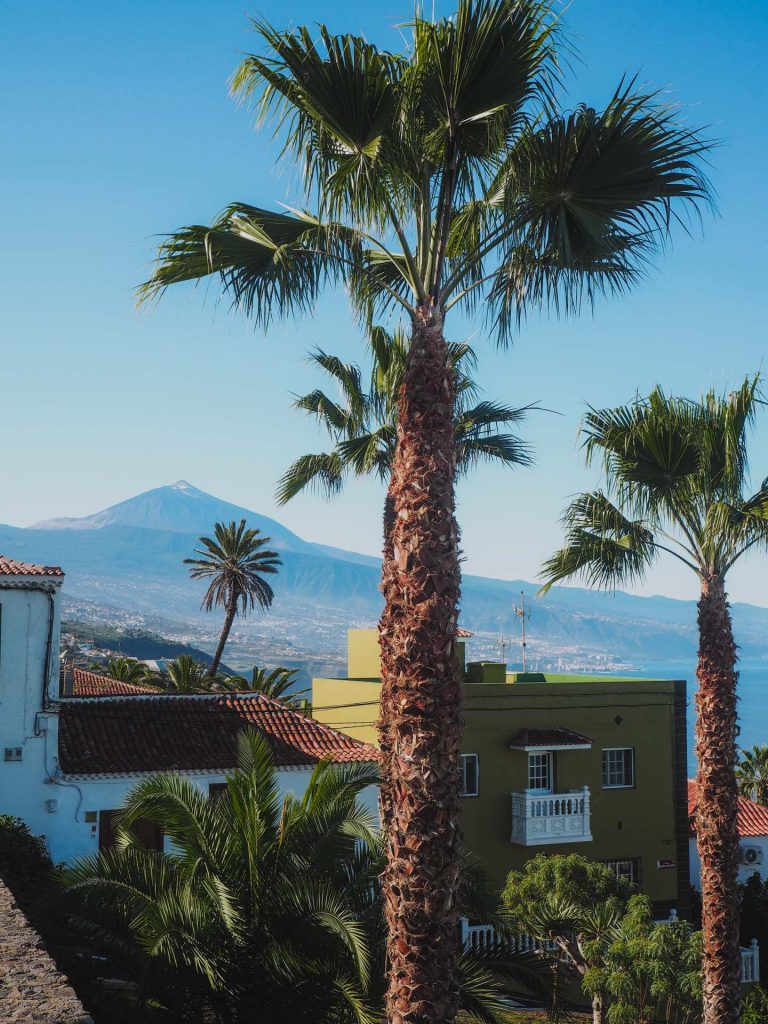 Vistas del Teide desde el Ayuntamiento de El Sauzal