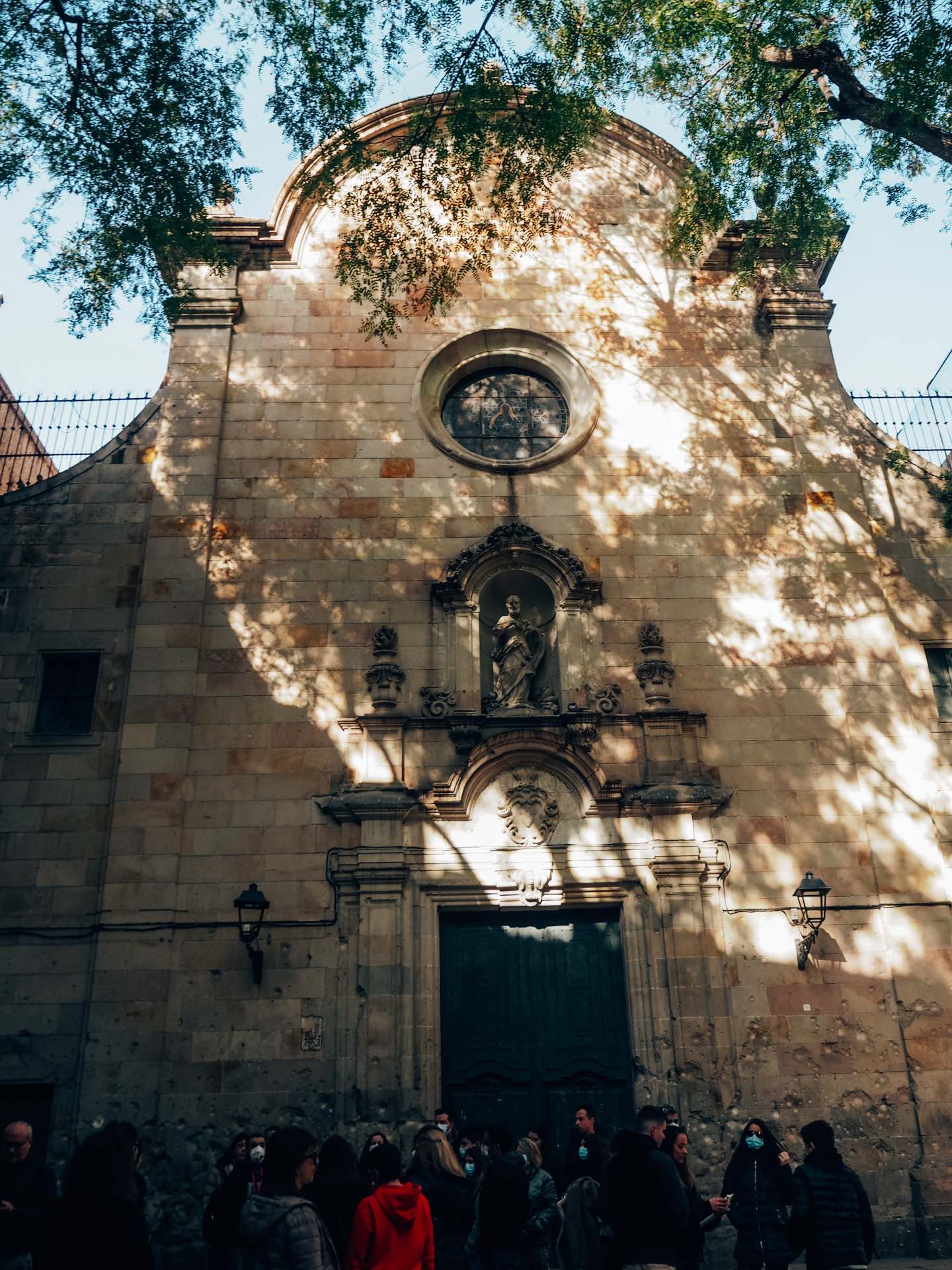 Plaza de San Felipe Neri, un sitio histórico que ver en Barcelona