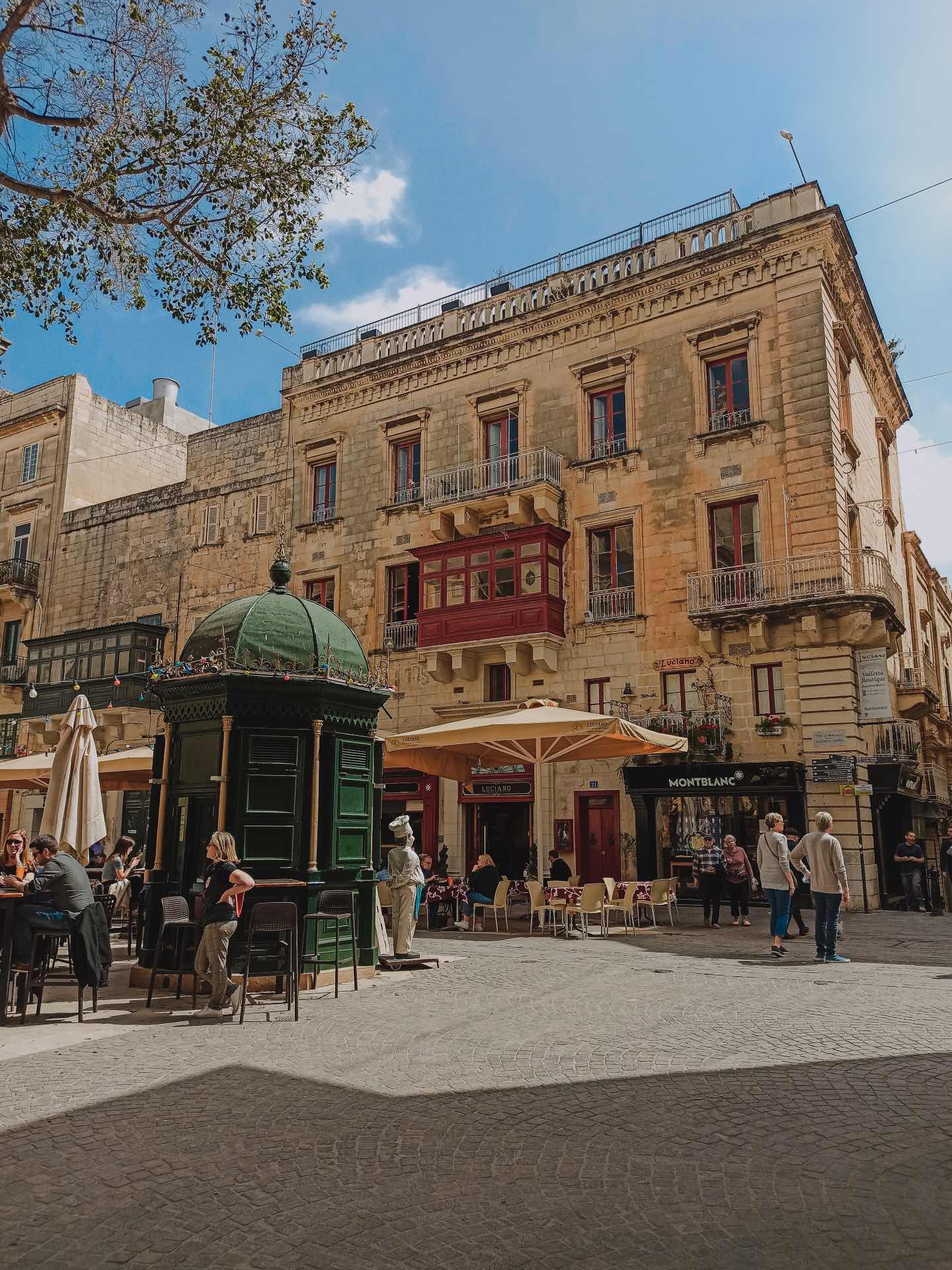 Calle de la República, una de las calles centrales de La Valletta