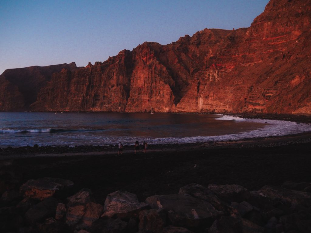 Playa de Guíos, las mejores vistas de los Acantilados de los Gigantes