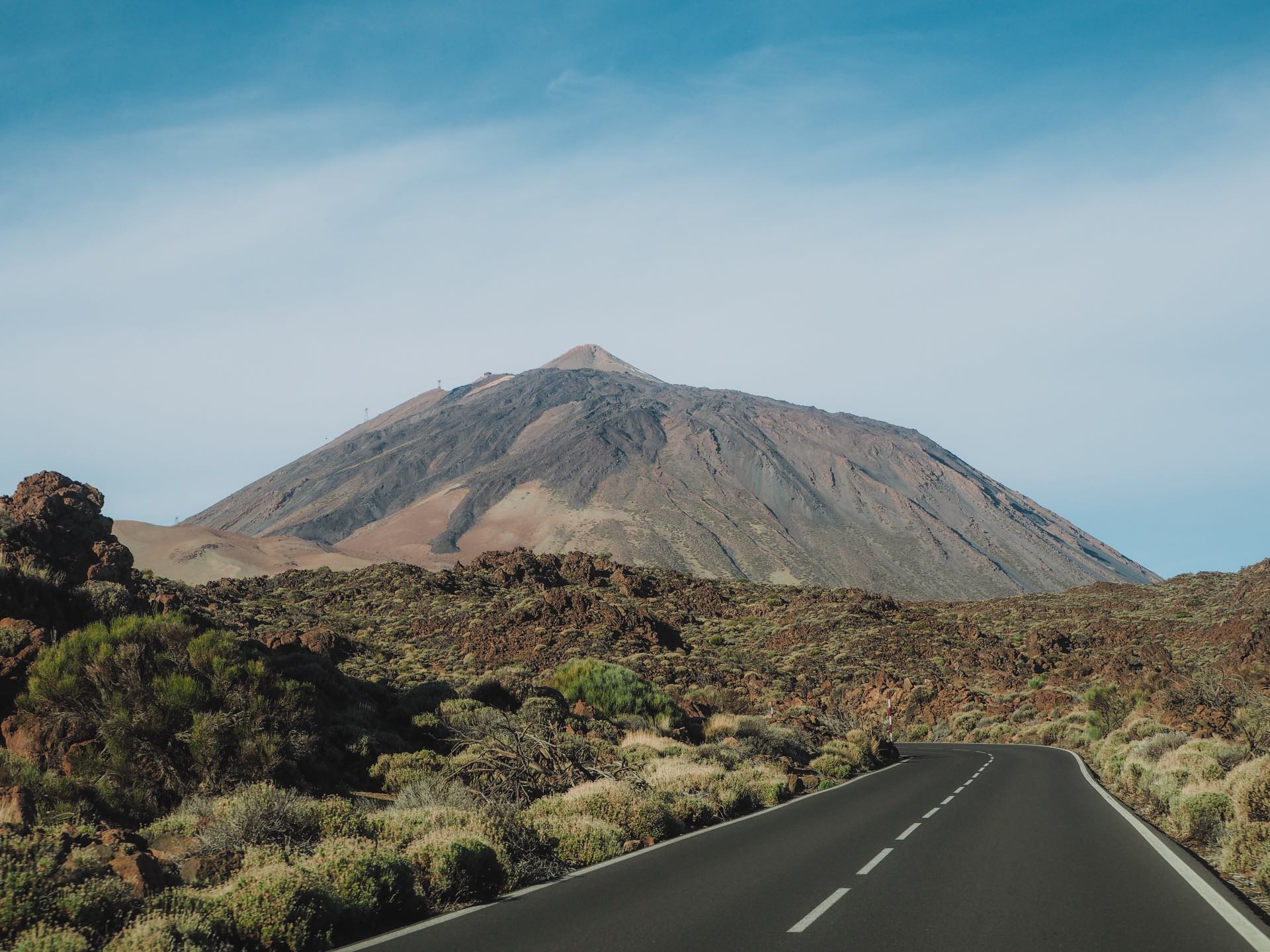 Vistas del Teide desde la carretera TF-24, en el Parque Nacional del Teide
