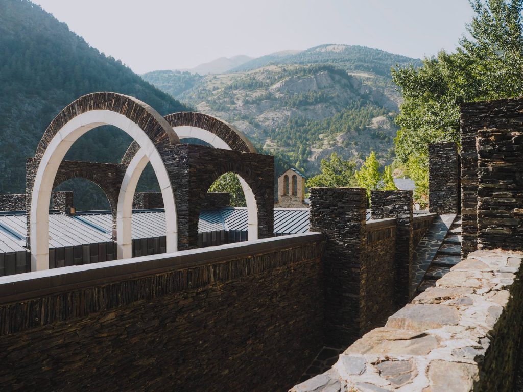 Santuario de Meritxell, el templo religioso más importante de Andorra