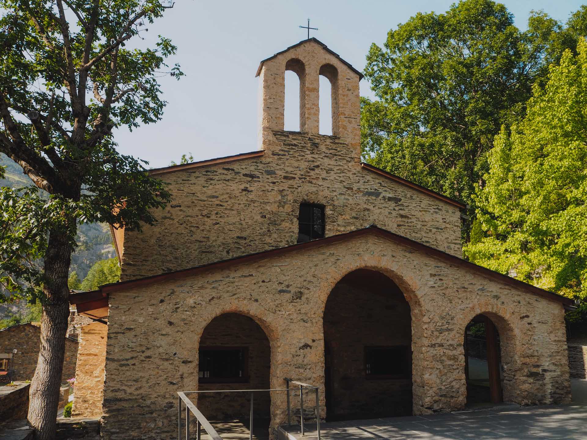 Santuario de Meritxell, el templo religioso más importante de Andorra