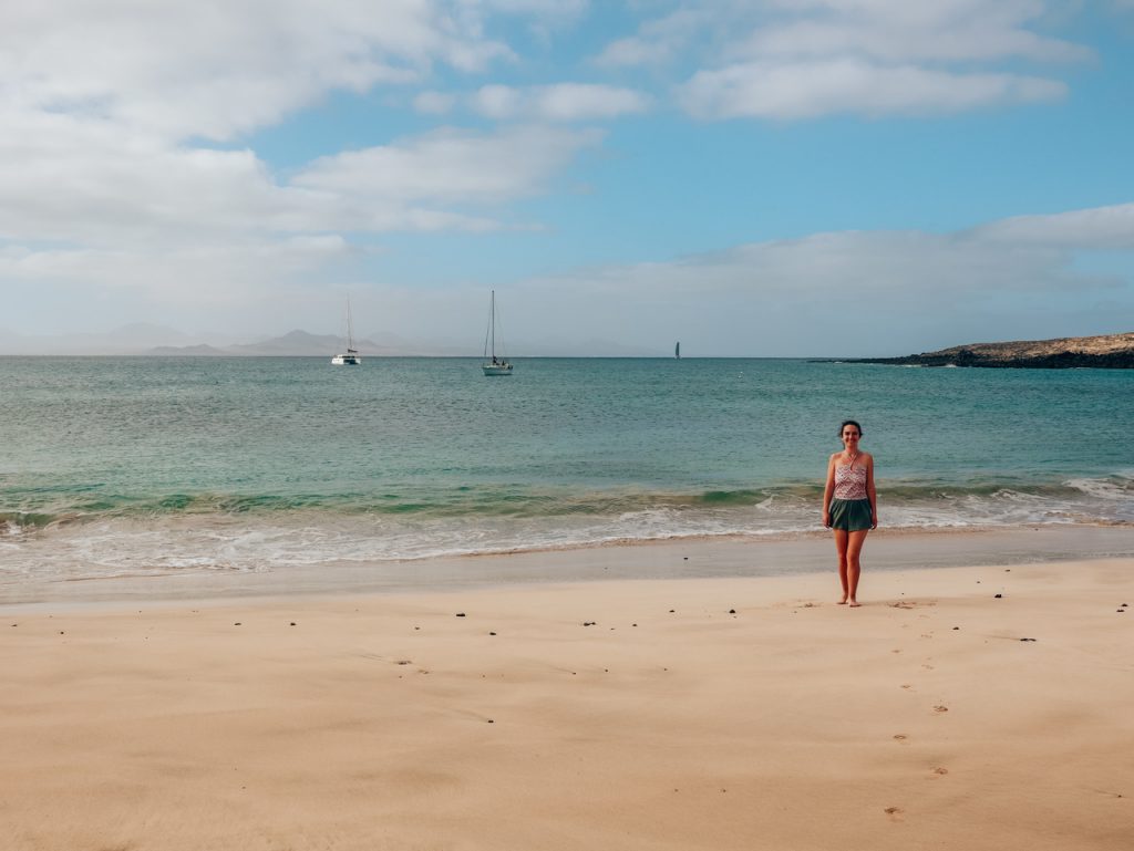 Playa la Francesa, una playa ideal para bañarse en La Graciosa