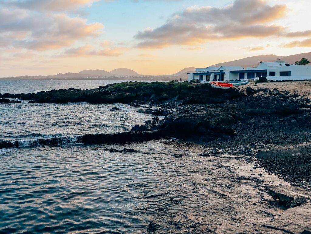 Qué ver en Punta Mujeres, las mejores piscinas naturales de Lanzarote