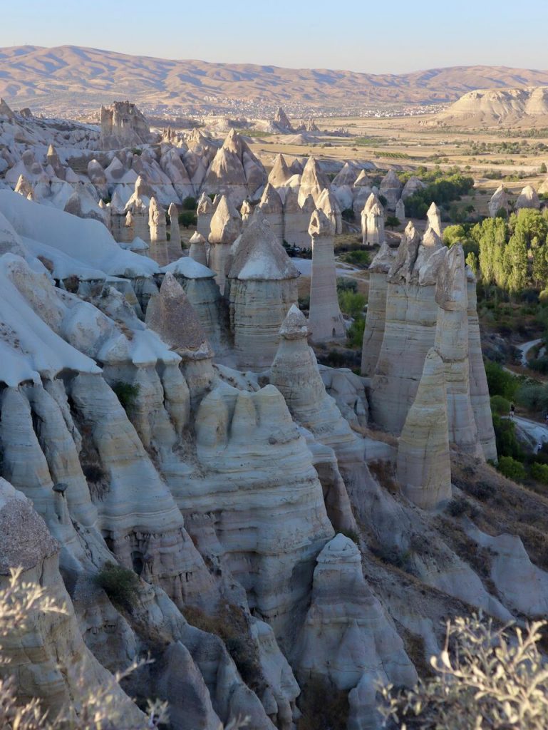 Vistas del Love Valley al atardecer desde el mejor mirador de Capadocia