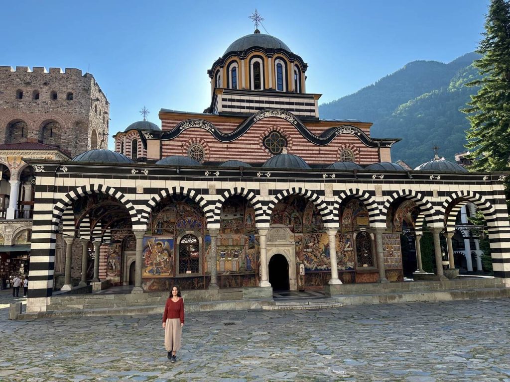 Monasterio de Rila, el sitio más popular que ver en Bulgaria