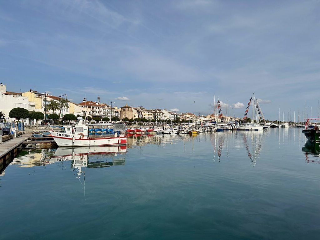 Puerto de Cambrils, una visita imprescindible en la ciudad